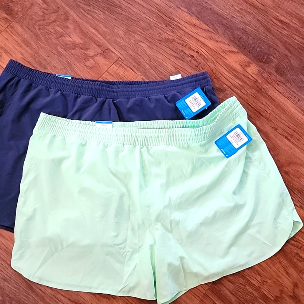 NWT 2 Pairs of Columbia Hike Shorts Size 3X